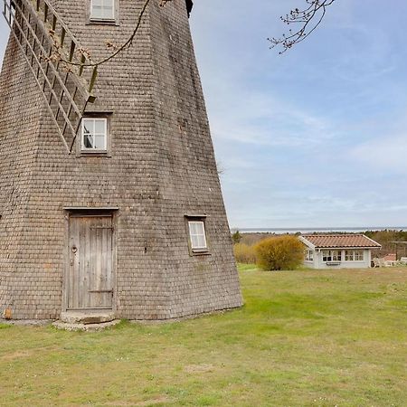 Vila Unikt Boende I En Oelaendsk Kvarn Färjestaden Exteriér fotografie